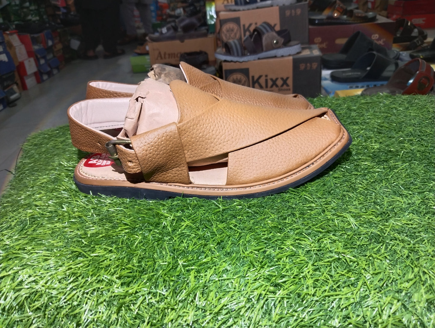 Charsada Chappal Danydar